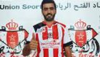 الفتح الرباطي يتعاقد مع جحوح لاعب الرجاء