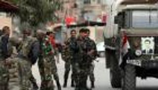 جيش الأسد يحكم الحصار على الأحياء الشرقية لحلب