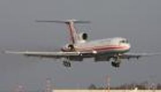 بولندي "ثَمِل" سبب هبوط الطائرة المتجهة إلى مصر اضطراريًّا