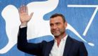 شرايبر: تلقيت 800 لكمة في فيلم عن حياة الملاكم ويبنر