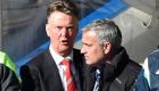 فان جال يتمسك بأمل تشيلسي لإبعاد مورينيو وحصْد "البريميرليج"