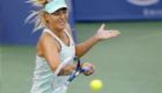 شارابوفا تنسحب من بطولة قطر المفتوحة للتنس بسبب الإصابة