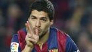 سواريز يشعل الصراع في سباق الحذاء الذهبي لهدافي أوروبا