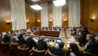 قطار جنيف ينطلق رغم استفزازات "الأسد"