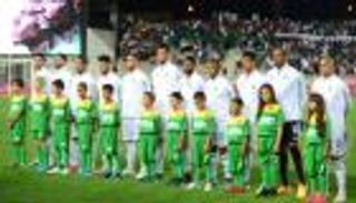 الجزائر تتسلح بكتيبة المحترفين لمواجهة إثيوبيا