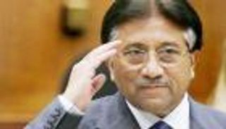 محكمة باكستانية تأمر برفع حظر السفر عن مشرف