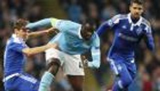 توريه يمنح سيتي مهلة أخيرة لحسم مستقبله   