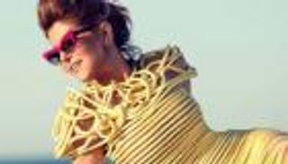 سميرة سعيد تحذف صورة فستان