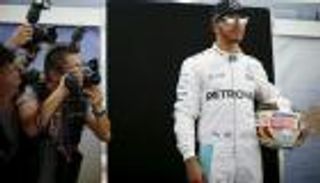 هاميلتون يعترف: المنافسون قلصوا الفجوة مع مرسيدس