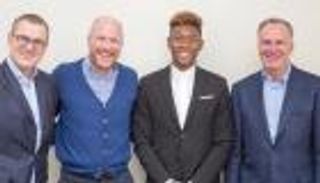 رسميًّا.. بايرن ميونخ يمدد عقد ألابا