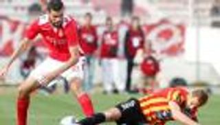 منتخب تونس يشعل الصراع بين النجم الساحلي ولاعبه