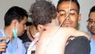 ناطق الحوثيين يتحدث عن "السلام" ومليشياتهم تواصل الانتهاكات