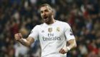 بنزيمة يتخطى رقم خينتو ويقترب من بوشكاش