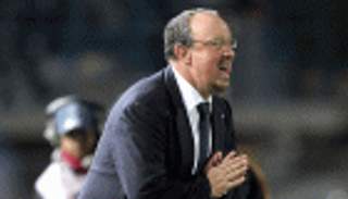 ماركا: زيدان ومورينيو وكابيلو سبب الإبقاء على بينيتيز في الريال