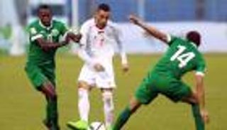 تفوق تكتيكي سويسري في معركة الذكاء بين جروس ودونيس