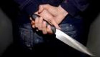 طالب ثانوي بمصر هجرته حبيبته.. فعاقبها بطعنة قاتلة