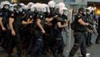 الأمن التركي يقتل 54 متمردًا كرديًّا.. والشرطة تفرق متظاهرين محتجين