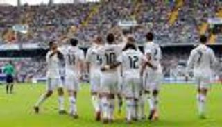 صحف إسبانيا تسلط الأضواء على صفقات 