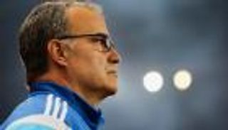 بييلسا على أعتاب العودة لقيادة منتخب تشيلي