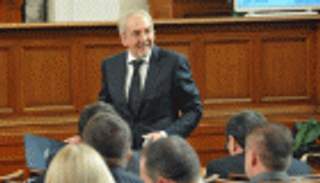 الأزمة التركية الروسية تطيح بزعيم حزب مسلمين بلغاريا من منصبه