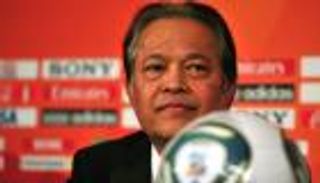 لجنة الأخلاق بالفيفا تمدّد إيقاف ماكودي 45 يومًا