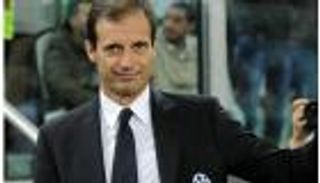  تشيلسي يغري أليجري بضعف أجره في يوفنتوس