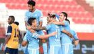 فيديو.. بني ياس يخطف الفوز من الفجيرة بهدف متأخر