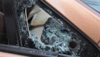 شرطة أبوظبي تضبط 8 مشتبهين بسرقة محتويات السيارات