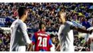 بالفيديو.. مشادة بين بيبي ورونالدو بسبب الواجبات الدفاعية