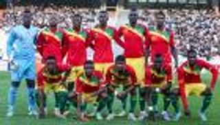 غينيا تستعد لتونس بمدرب جديد