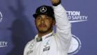 هاميلتون ينذر روزبرج برقم قياسي قبل انطلاق سباق البحرين