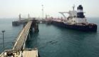  إيران تتوقع وصول إنتاجها النفطي لـ 4 ملايين برميل 2017