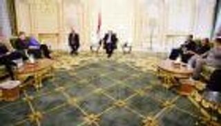 هادي يطلب دعم واشنطن لوقف استنزاف الحوثيين الاحتياطي النقدي