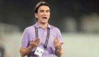 مدرب العين يدافع عن دوجلاس ويثق في التأهل الآسيوي