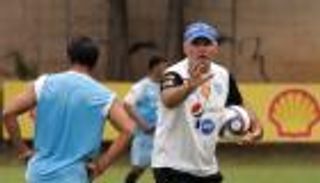 استقالة مدرب جواتيمالا بسبب فضيحة الفيفا