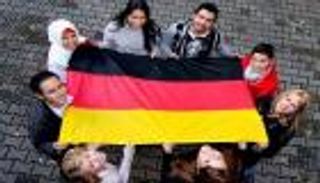 أوباما: موقف ميركل مع اللاجئين "زعامة أخلاقية وسياسية"