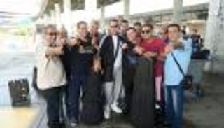 بالصور.. حكيم يصل نيويورك والجمهور العربي يستقبله في المطار