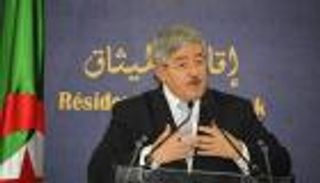 مدير ديوان بوتفليقة: قوى أجنبية تريد تقسيم الجزائر