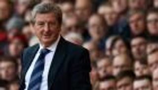 هودجسون يخشى هدوء الانتقادات عقب الفوز على بطل العالم