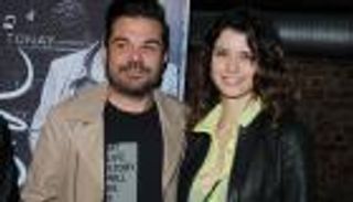 صحف تركية: ارتباطات بيرين سات تحرمها من طفل الأنابيب