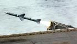 بكين ترسل صواريخ لجزيرة متنازع عليها في بحر الصين الجنوبي