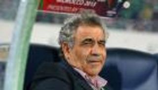 البنزرتي ينفي تلقيه عرضًا لتدريب الأهلي المصري