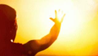 فيديو.. هل يمكن لمظلة فضائية الحد من ارتفاع حرارة الأرض؟