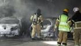 بعد السويد.. موجة حرق وتخريب السيارات تمتد إلى الدنمارك