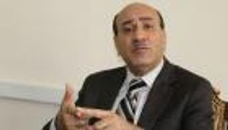 خاص لـ"بوابة العين": جنينة يستجيب لقرار الإقالة