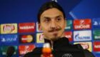 إبراهيموفيتش يستمتع بتقارير الصحفيين عن وجهته المقبلة