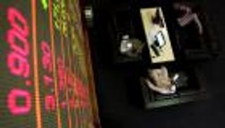 سوقا أبوظبي ودبي يتراجعان صباحاً ترقبا لقرارات