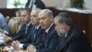 استطلاع يظهر ضعف ائتلاف نتنياهو بعد عام على الانتخابات