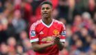 هدف راشفورد يكسر سن مشجع يونايتد