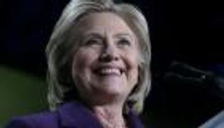 لماذا يكرهون هيلاري كلينتون كثيرًا؟